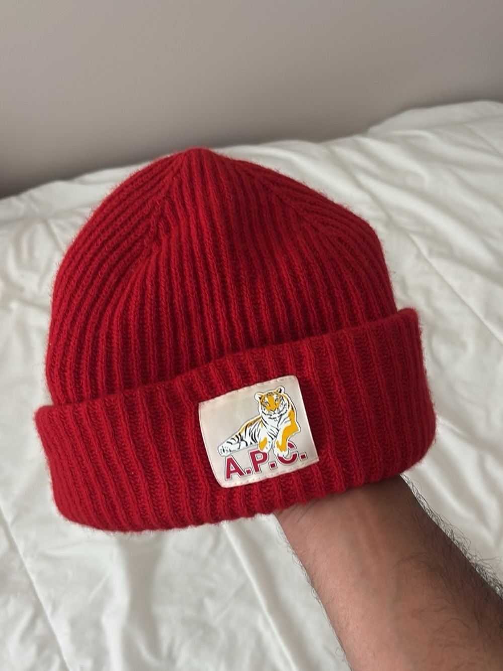 A.P.C Red Ribbed Knit Beanie